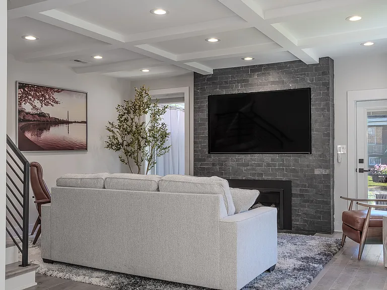 301 Gallatin St NW — Photo 11