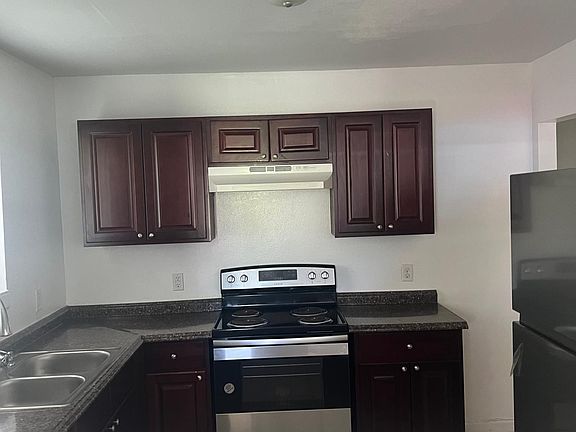 3rd image of 2038-40 Andry St