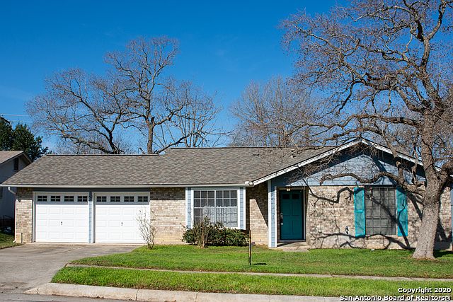 1st image of 7821 Hollow Oak St