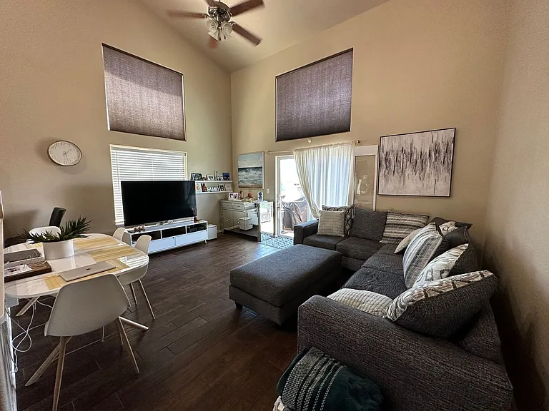4926 Spokane Way — Photo 5
