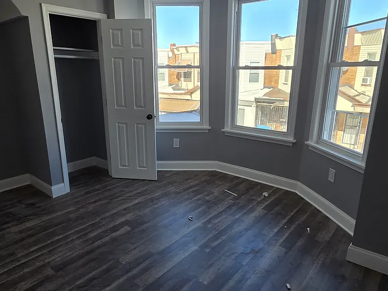 2934 W Wishart St — Photo 15