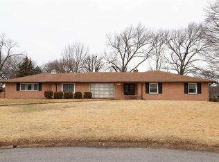 2467 Downs Ct, Saint Louis, MO 63136