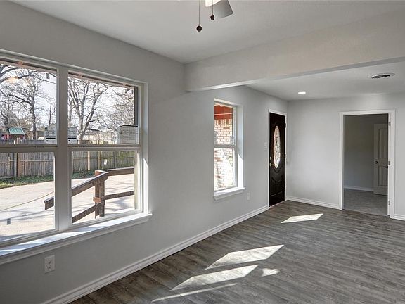 4th image of 13015 Twin Oaks Dr