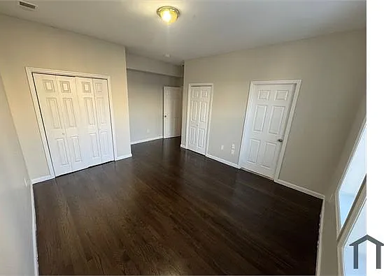 79-83 Tillinghast St #3B — Photo 3