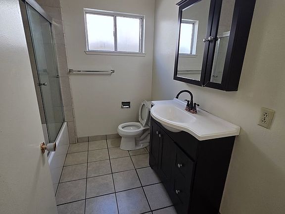 4th image of 3002 Magliocco Dr APT 9