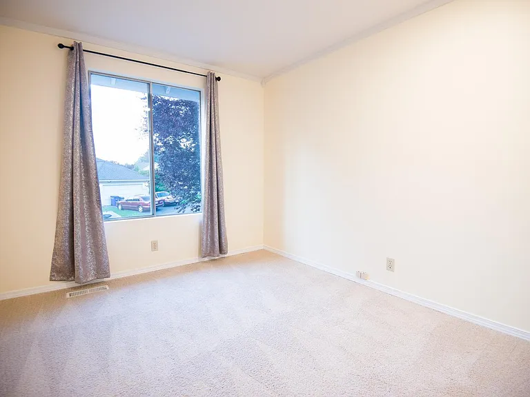 11721 NE 165th Pl — Photo 16
