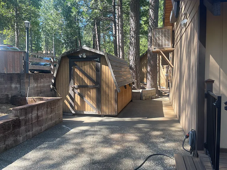19844 Pine Dr E — Photo 5