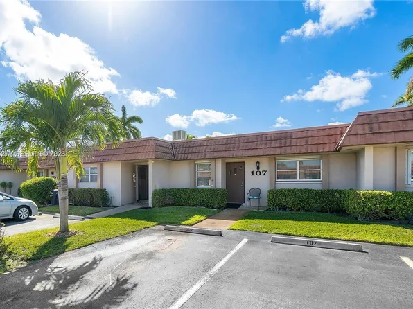 5775 Fernley Dr W APT 107, West Palm Beach, FL 33415