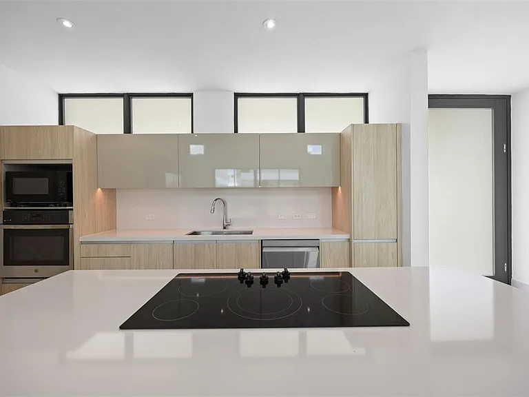 135 Salonga St — Photo 15