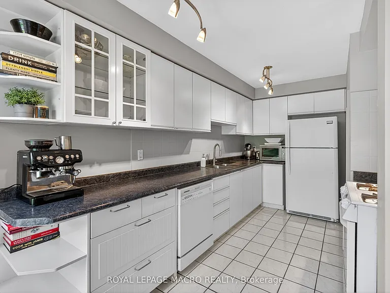 2215 Cleaver Ave #2 — Photo 10