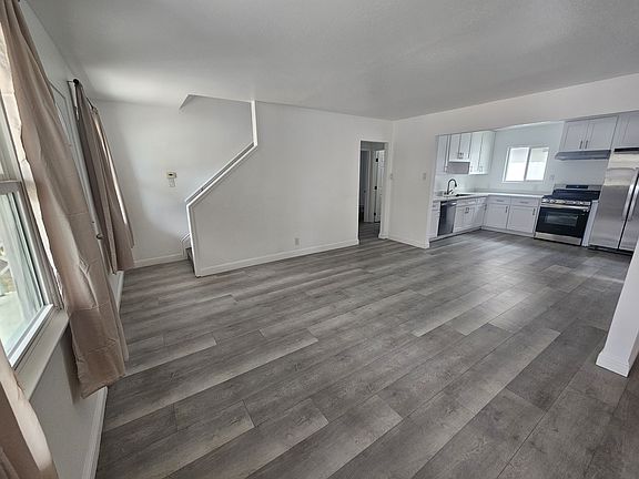 4th image of 3757 W 182nd St