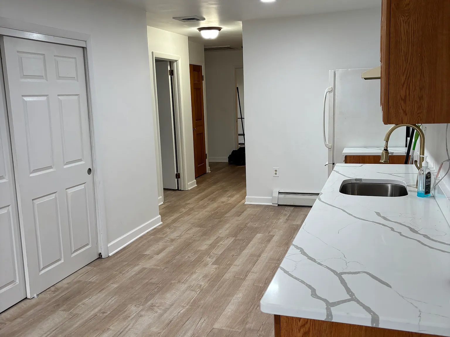 53 Pinewood Dr — Photo 2