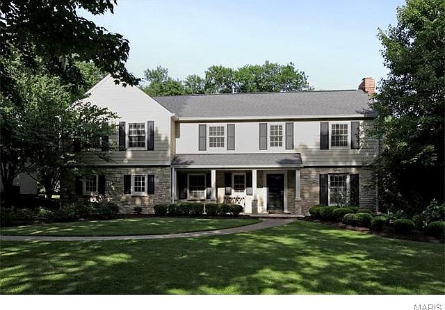 1st image of 20 Berkley Ln