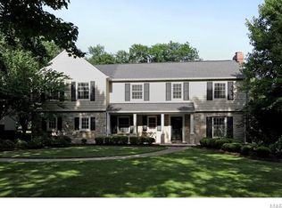 20 Berkley Ln, Saint Louis, MO