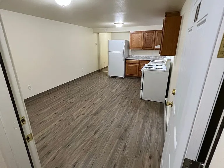 2403 Eureka St — Photo 1