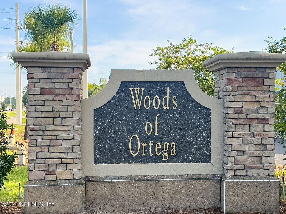 1st image of 6915 Ortega Woods Dr Unit 9