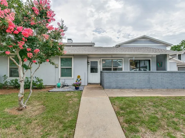 649 Timberline Dr, Hurst, TX 76053