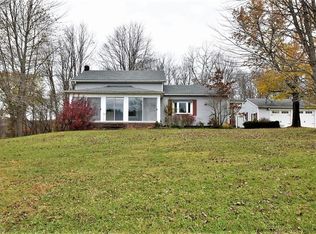 8780 Fairmount Rd, Novelty, OH 44072