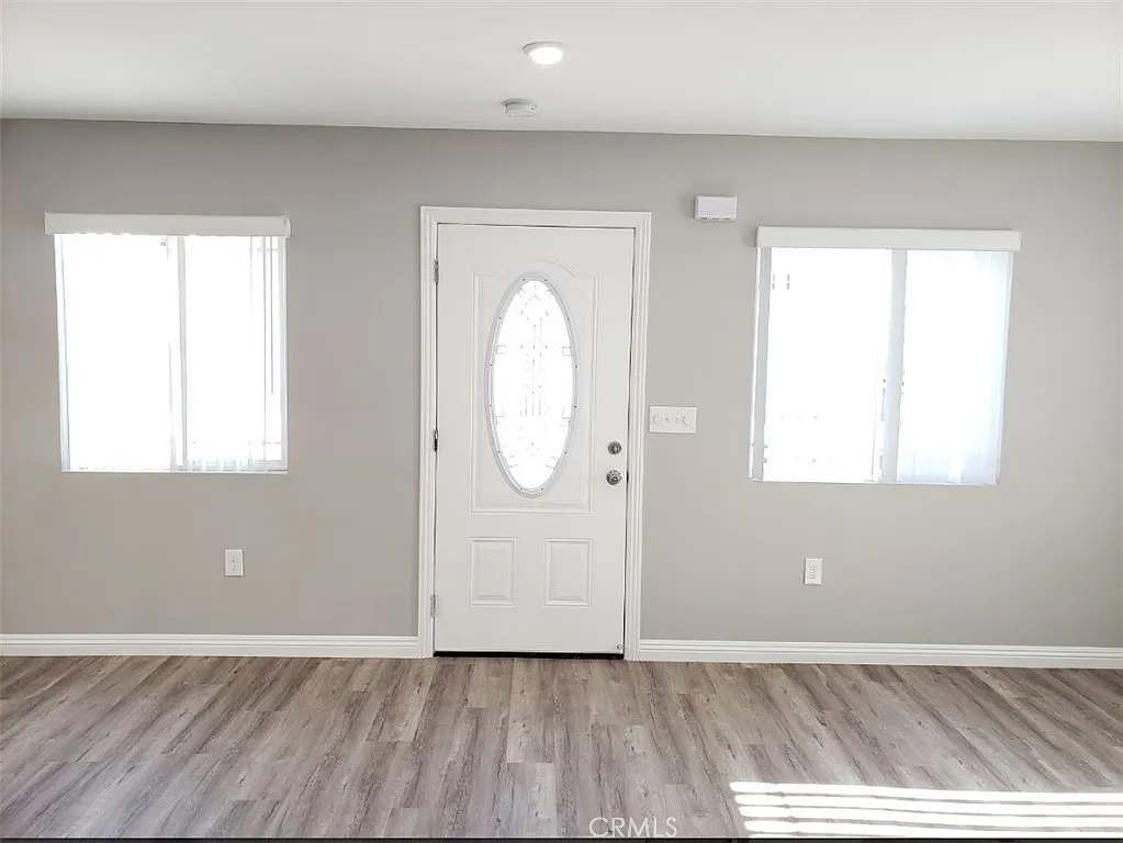 5 bed, 1750 sqft, $4,000 — Photo 3