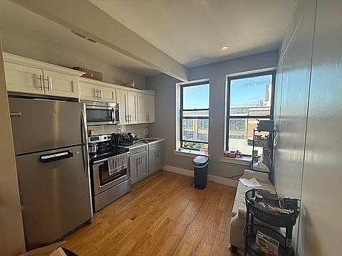 1st image of 11-09 36th Ave #3F
