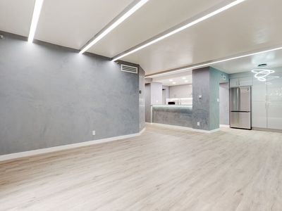 600 W 9th St APT 213, Los Angeles, CA, 90015