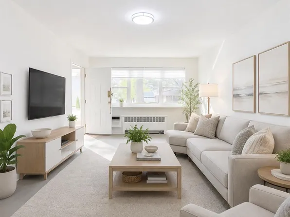 6909 150 Street #A, Flushing, NY 11367