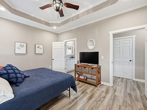 23rd image of this home