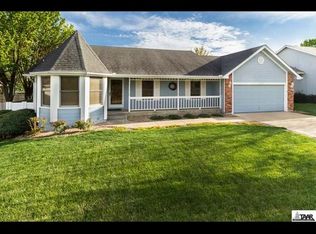 6209 SW 38th Pl, Topeka, KS 66610