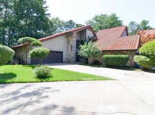 1571 Parks Rd, Benton, LA 71006