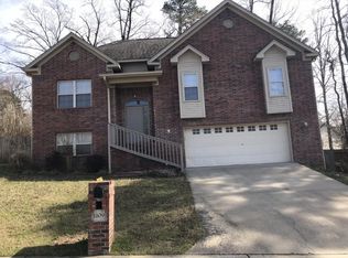 1109 English Oak Dr, Benton, AR 72019