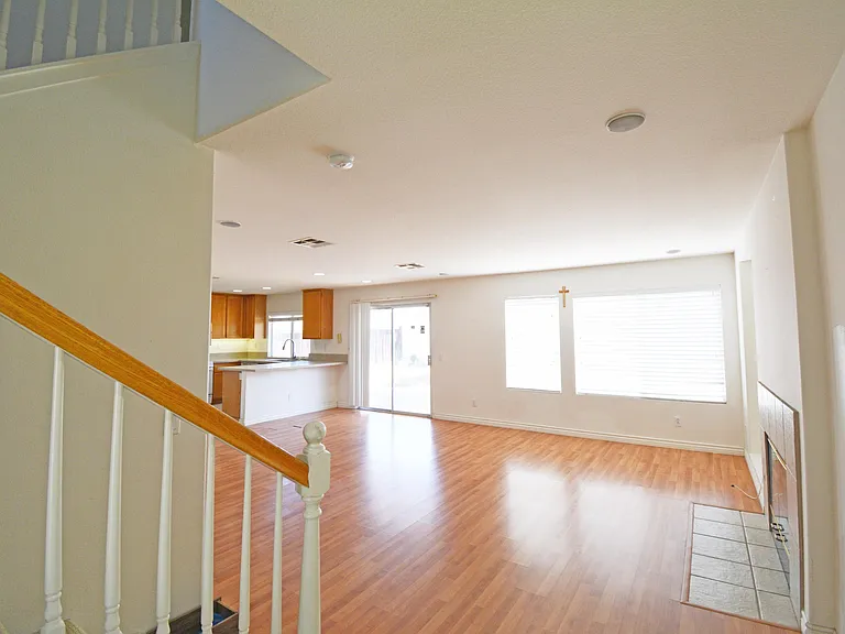 274 Settlers Rd — Photo 5