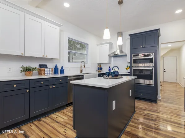 2758 COLLEGE Street, Jacksonville, FL 32205