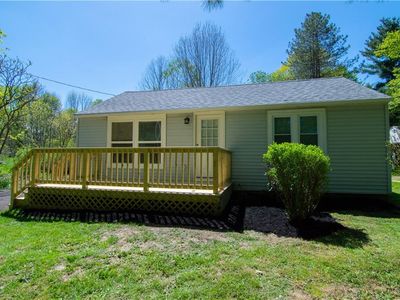 16212 Paulette Dr, Burton, OH, 44021