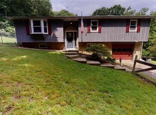 103 Pikes Cor, Beaver Falls, PA 15010