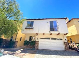 526 Bay View Ave, Wilmington, CA 90744
