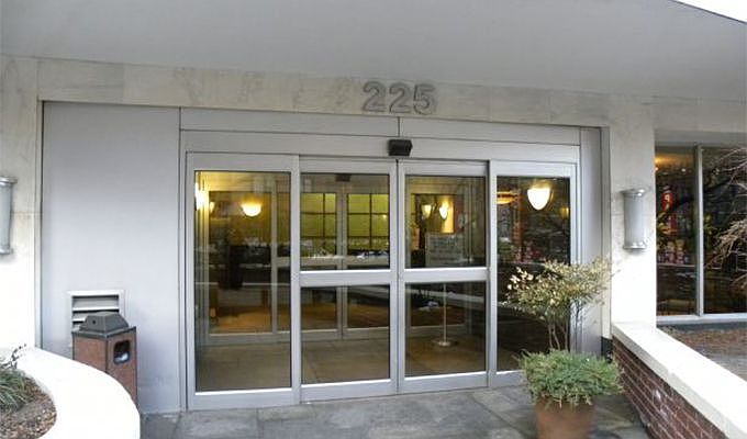 1st image of 225 E 36th St APT 9F