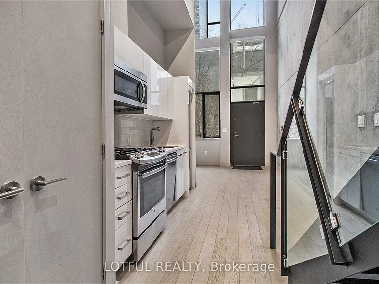 334 Gloucester St — Photo 7