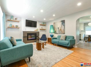 2437 S 38th St, Lincoln, NE 68506