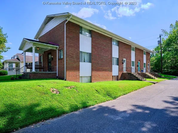 102 51st St SE, Charleston, WV 25304