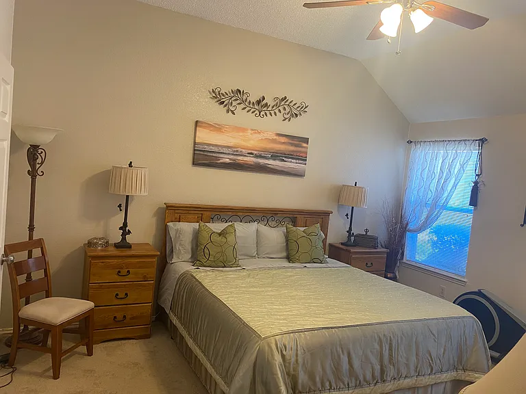 4600 Spanishmoss Dr — Photo 27