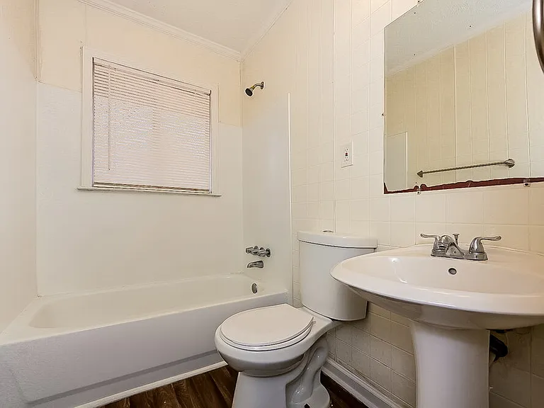 1303 Todiway Ct — Photo 15
