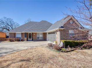 1204 S 37th St, Fort Smith, AR 72903