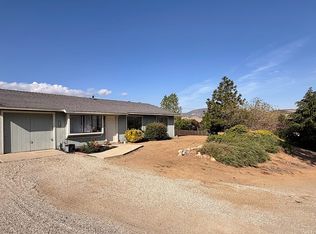 19709 Mesa Dr, Tehachapi, CA 93561