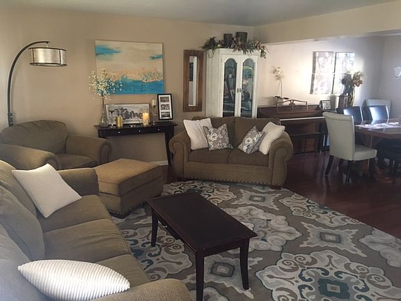 front living room/dining 