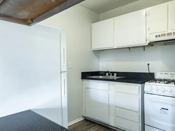 Lakes at Largo Apartments, 11444 137th St #B312, Largo, FL 33774