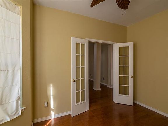 4th image of 1529 Commerce Dr