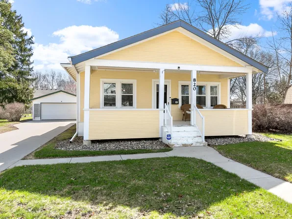 820 30th Ave N, Saint Cloud, MN 56303