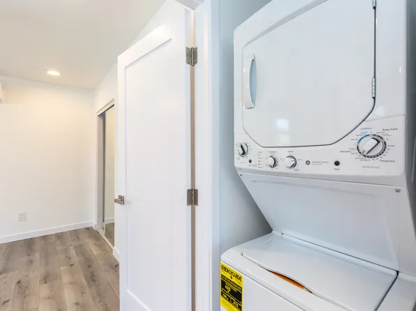 438 47th St #203, San Diego, CA 92102