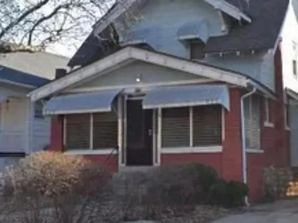 3725 Agnes Ave, Kansas City, MO 64128