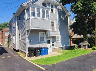 1415 W 110th St #3, Cleveland, OH 44102